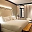 Hotel Montera Madrid, Curio Collection by Hilton