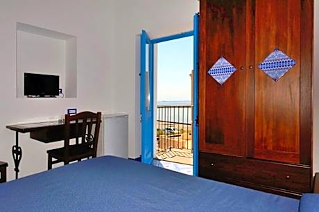 Triple Room with Balcony