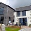 Luxurious property set in the heart of Cornwall with breathtaking views -Rhubarb Cottage