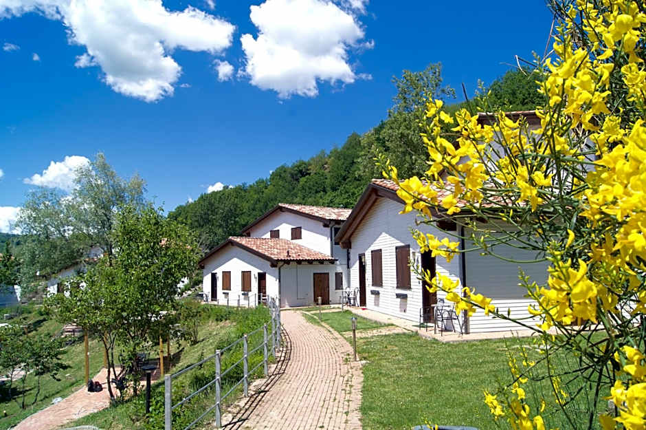 La Valle Dei Caprioli Village Bungalow Park - Freelandia Azienda Agricola