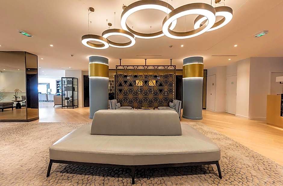 Columbus Hotel Monte-Carlo, Curio Collection by Hilton