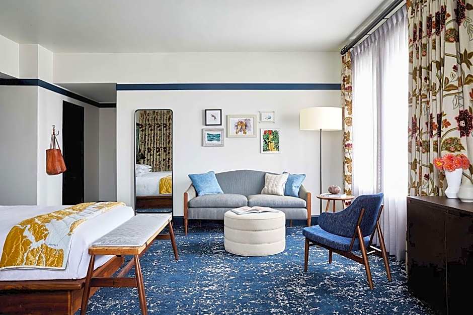 Hotel Revival Baltimore