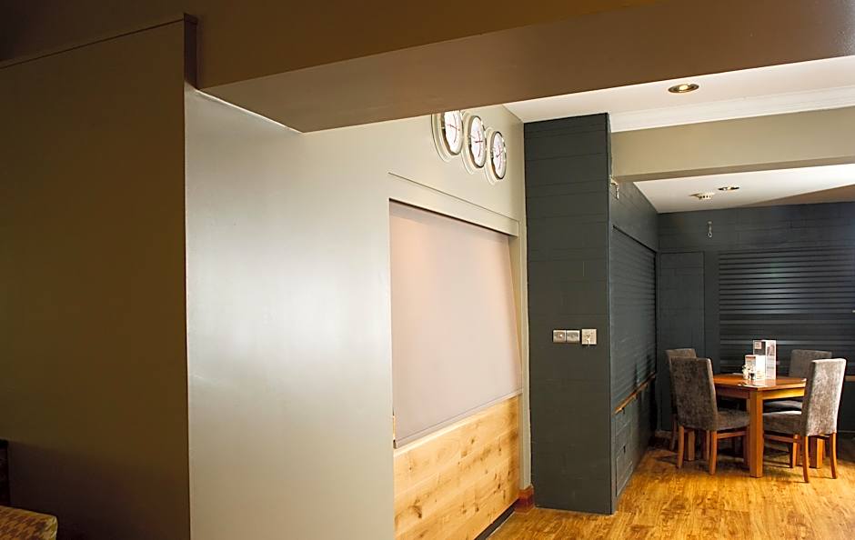 Premier Inn Carlisle - M6 Jct42