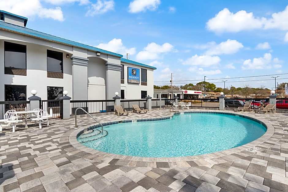 Regency Inn Near Boardwalk & Hurlburt Field