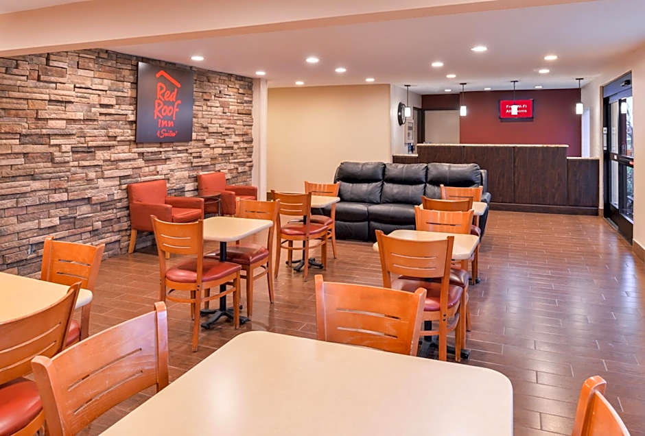 Red Roof Inn & Suites Danville, IL