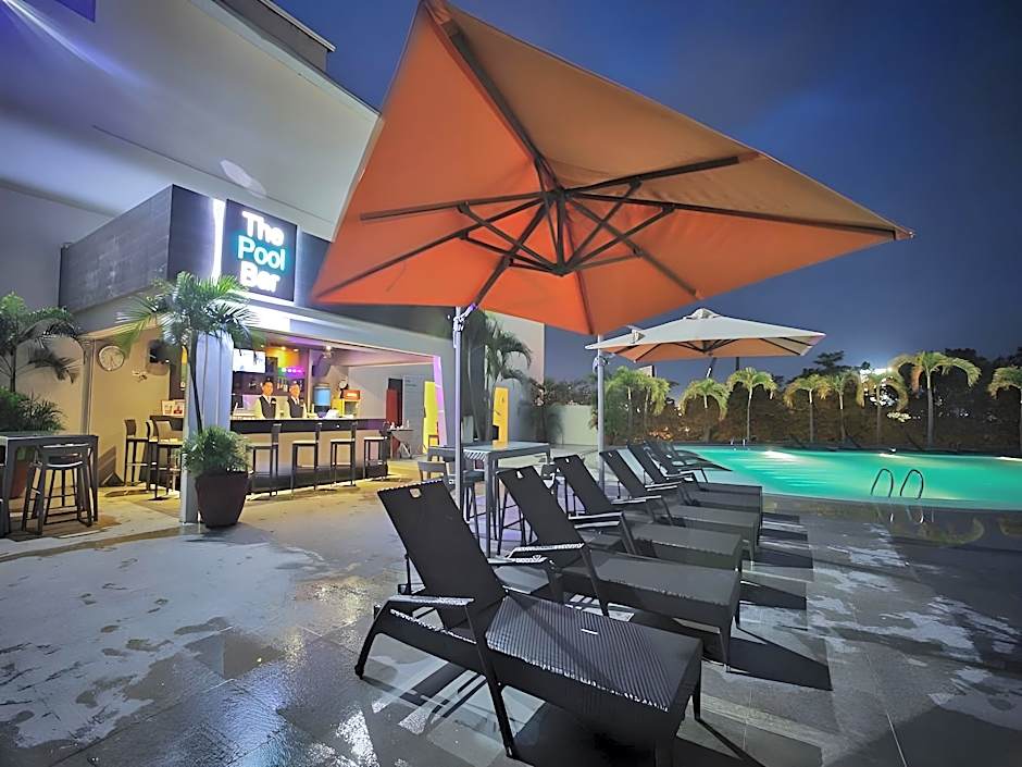 Limketkai Luxe Hotel