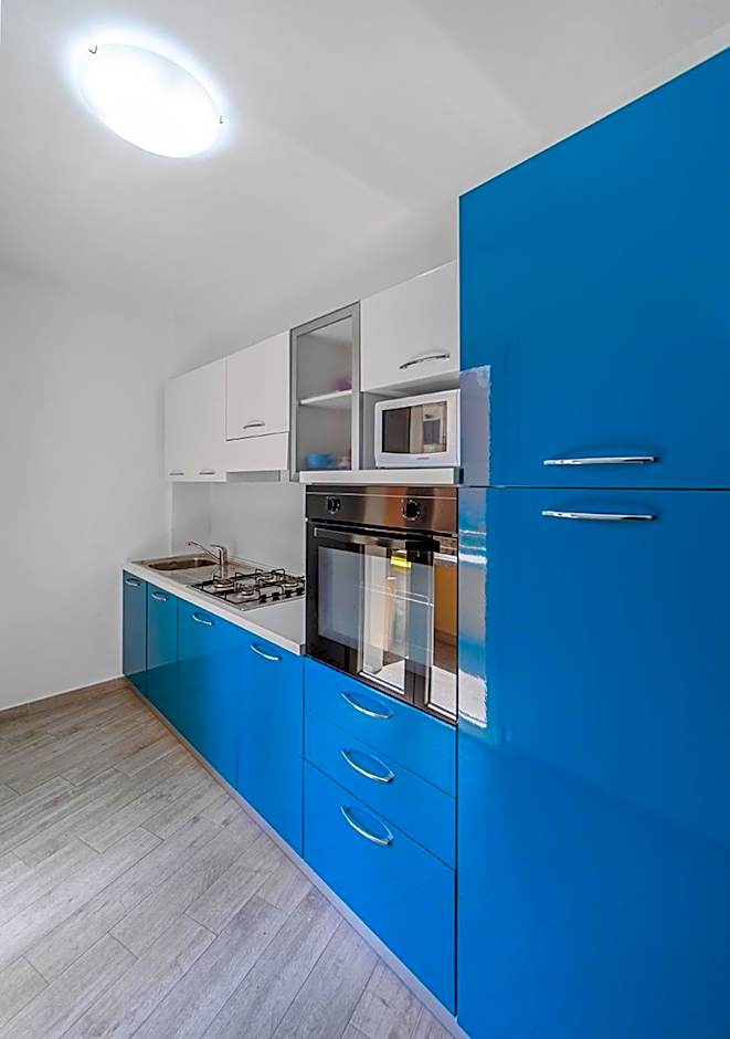 Pgs Immobiliare srls Le Logge 2 Monolocale ben accessoriato a pochi metri da piazza Umberto I La Maddalena