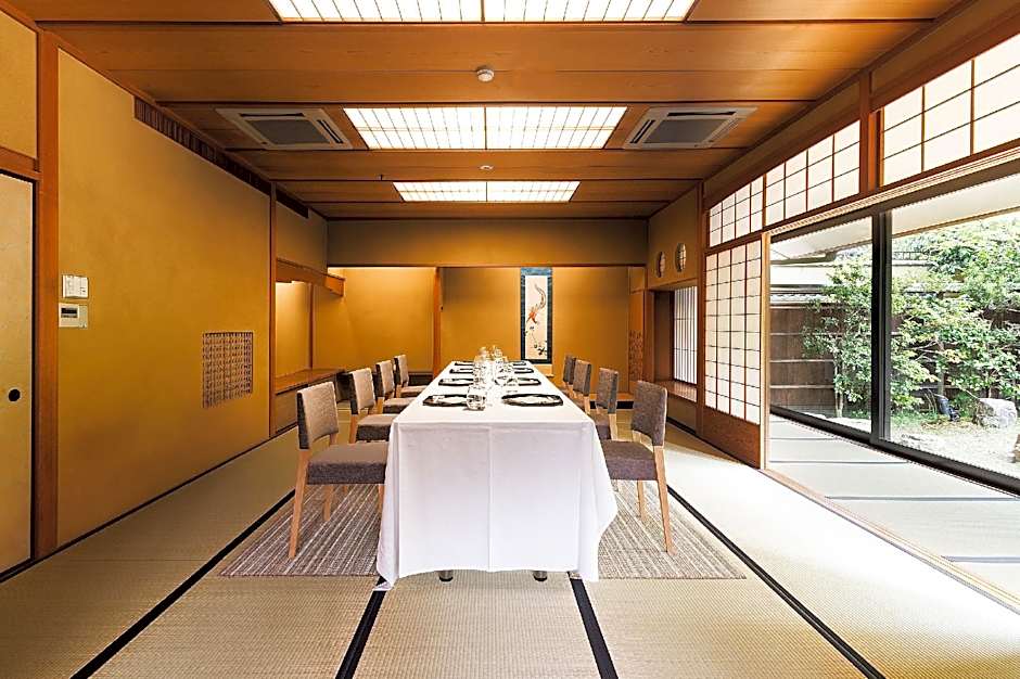 Nanzenji sando KIKUSUI