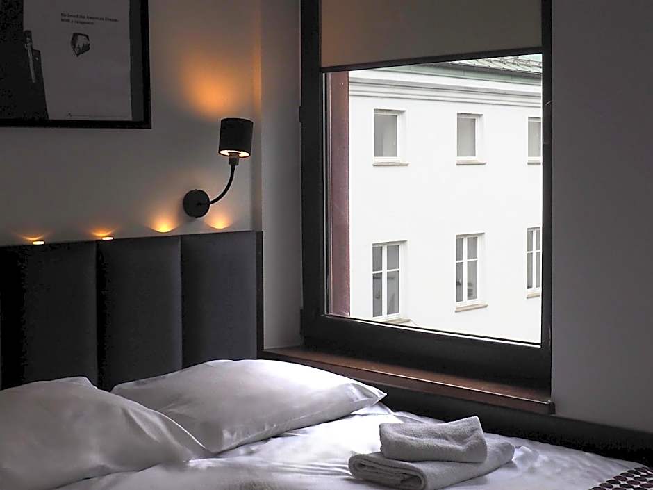 Atlantic Aparthotel