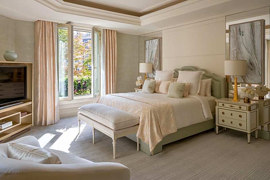 Four Seasons Hotel George V Paris