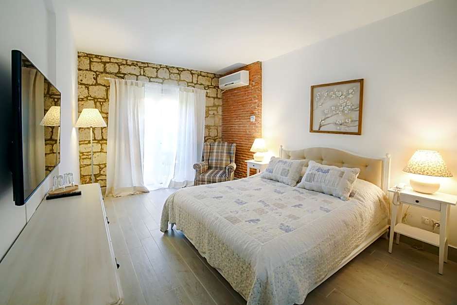 Alacati Cadde 75 Luxury Hotel