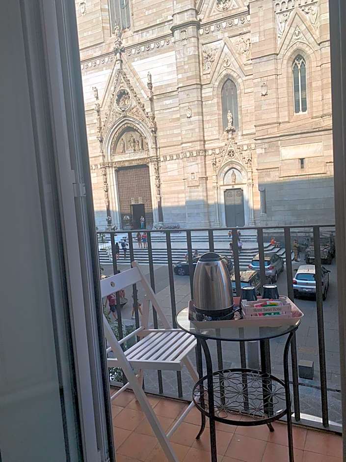 DUOMO 152 NAPOLI