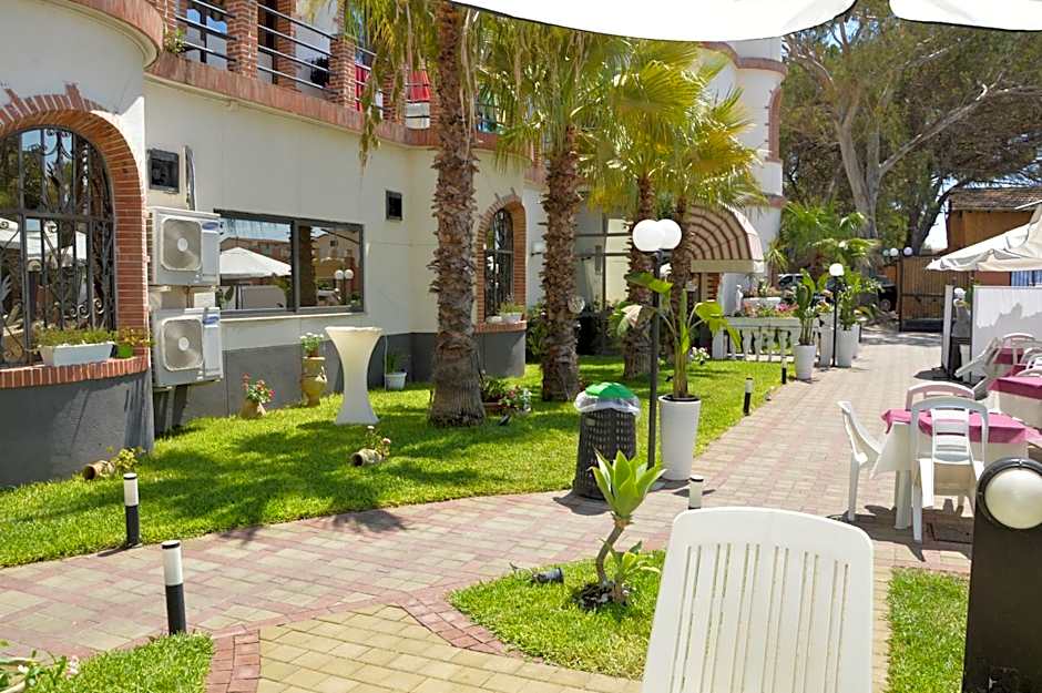 Mg Palace Hotel Costa del Sole