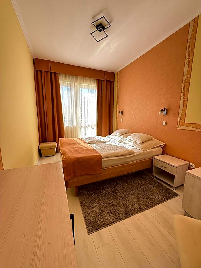 Hotel Négy Évszak