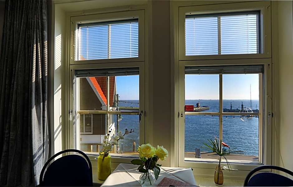 Hotel Cafe Restaurant Van Den Hogen