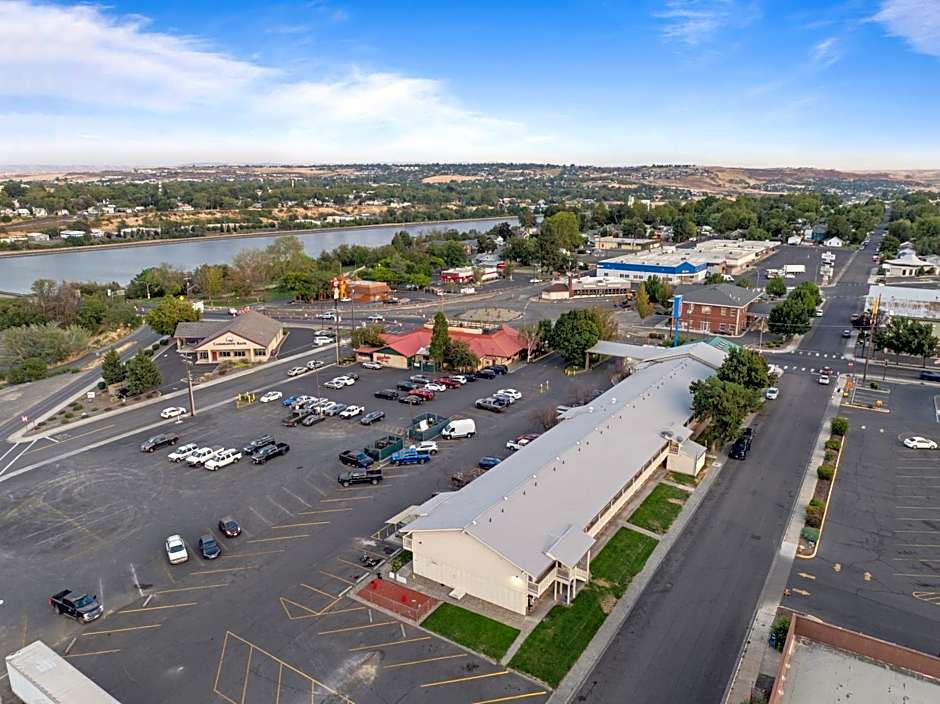 Motel 6 Clarkston WA