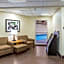 Quality Inn & Suites Lawrence - University Area