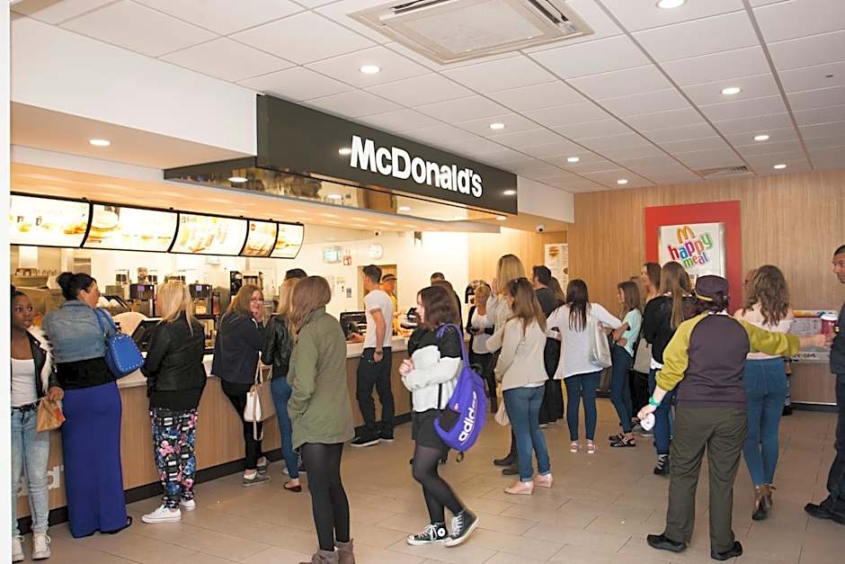 Days Inn Watford Gap