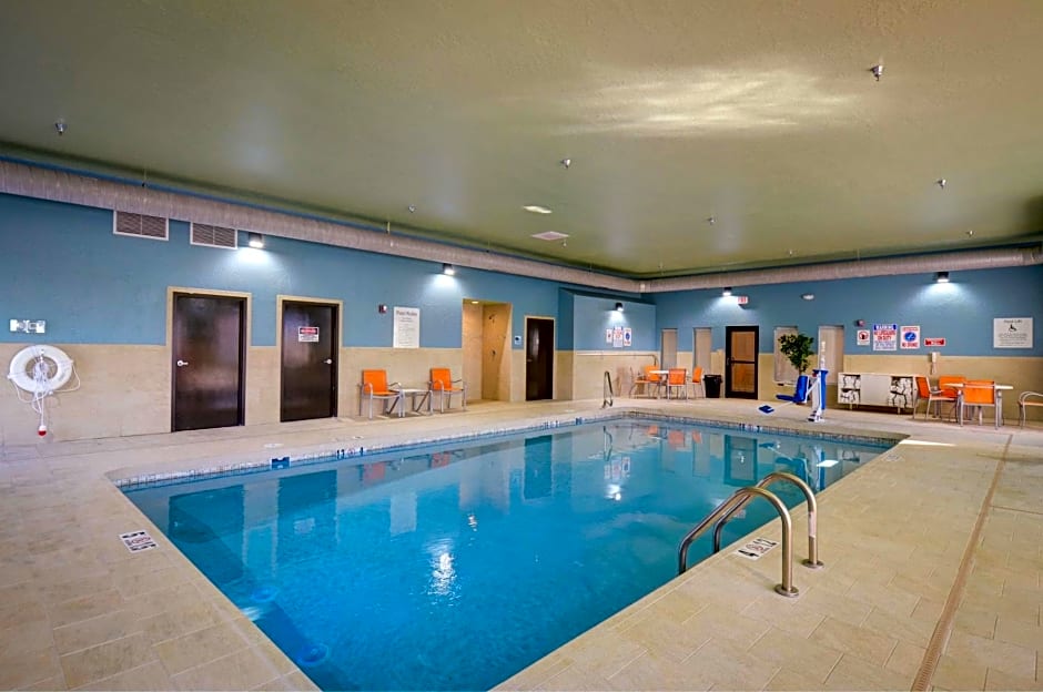 Holiday Inn Express & Suites North Platte, an IHG Hotel