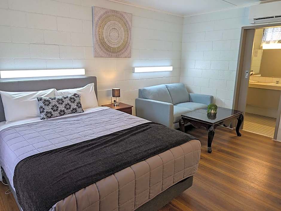 Morwell Parkside Motel