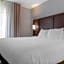 Comfort Suites