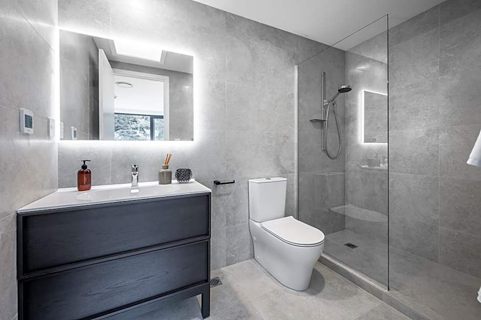 Sunrise Garden Suites
