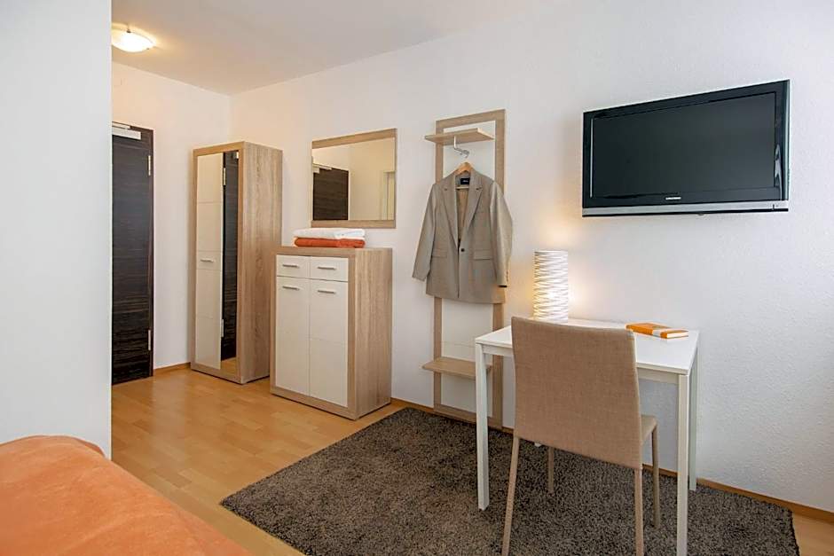 Hotel & Boarding House Schlosserwirt