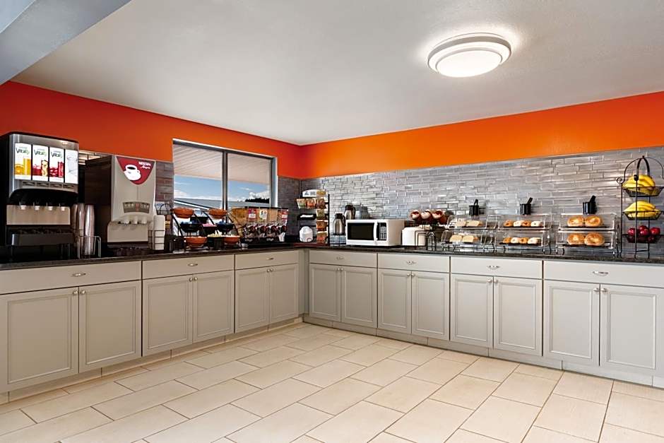 Howard Johnson by Wyndham Harrisonburg