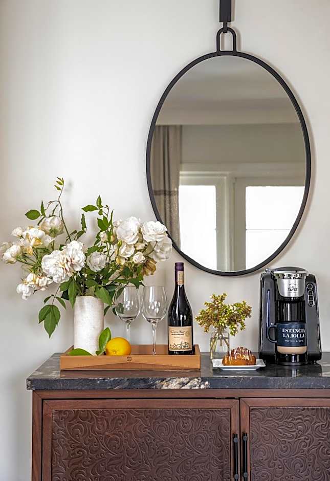 Estancia La Jolla Hotel Spa