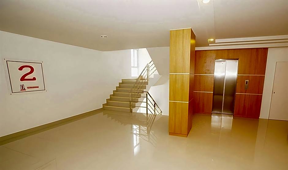 Riski Residence Ngamwongwan