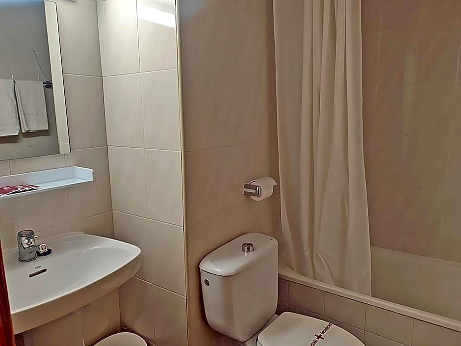 Apartamentos Midi 3000