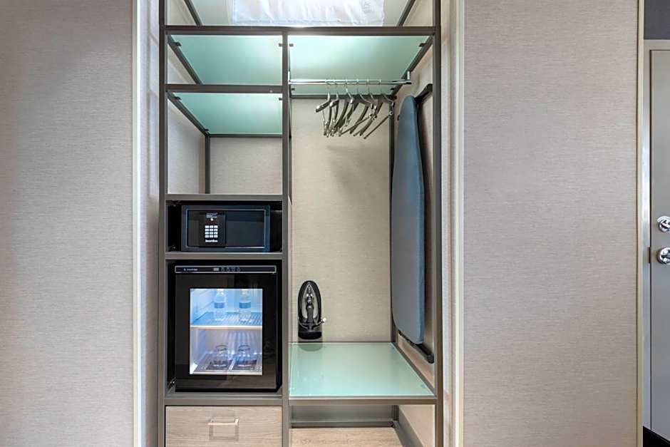 AC Hotel by Marriott Atlanta Midtown
