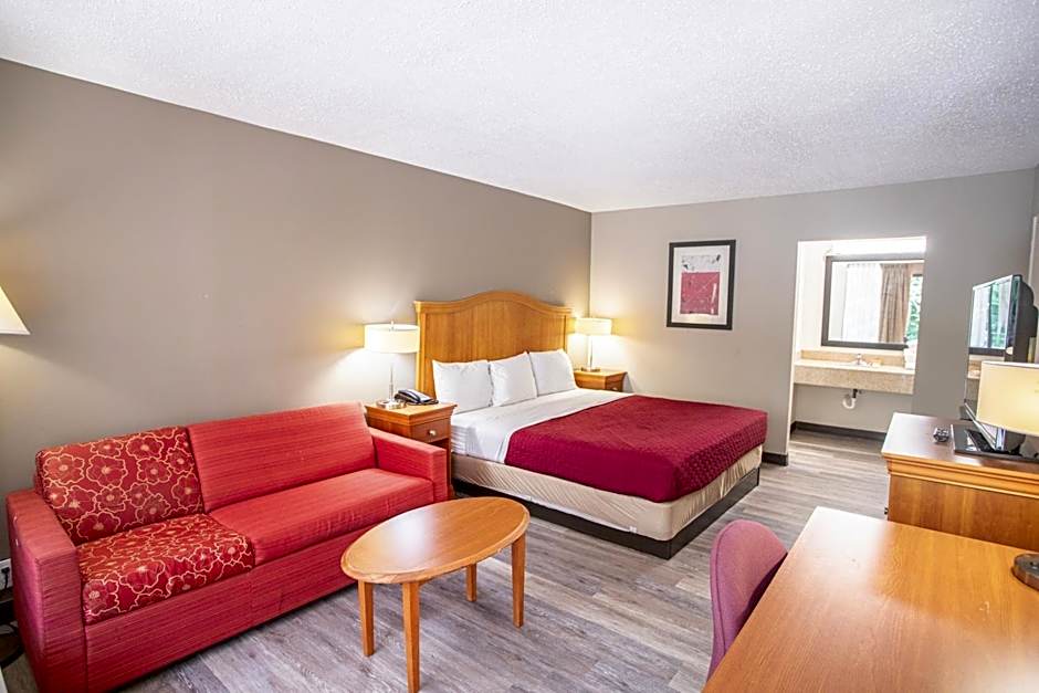 OYO hotel Greensboro east I 40