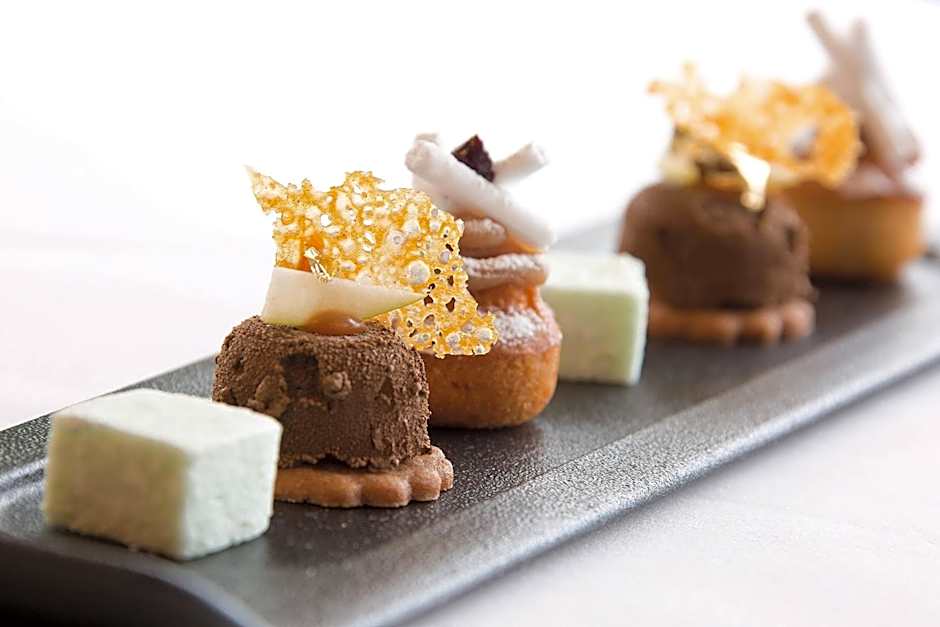 Chateau Le Prieure - Younan Collection