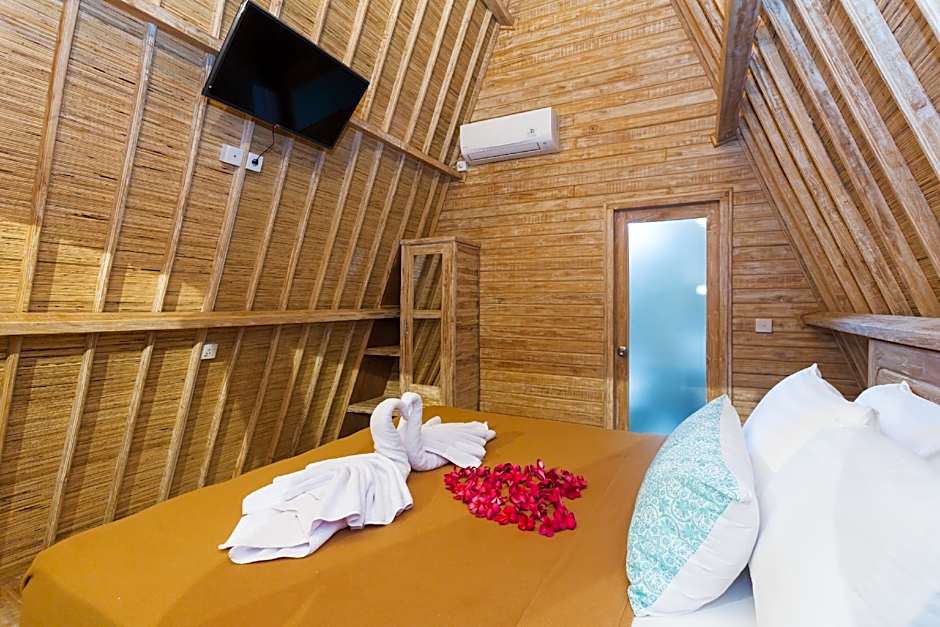 The Dewi Sun Sun Suite