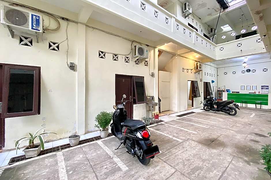 RedDoorz @ Sonya Homestay Tebing Tinggi