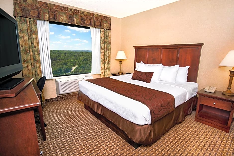 Grand Plaza Hotel Branson