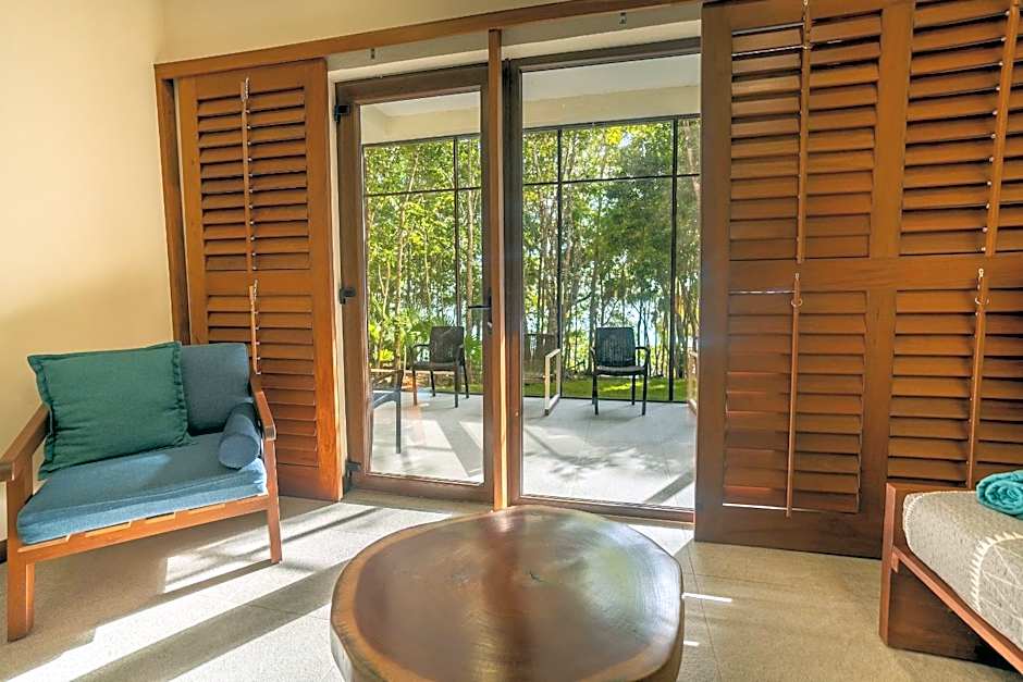 Casa Relaxo Villa en la Laguna con Muelle Privado
