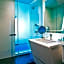 The Washington Hotel by LuxUrban