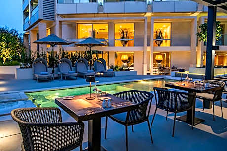 Divani Apollon Suites