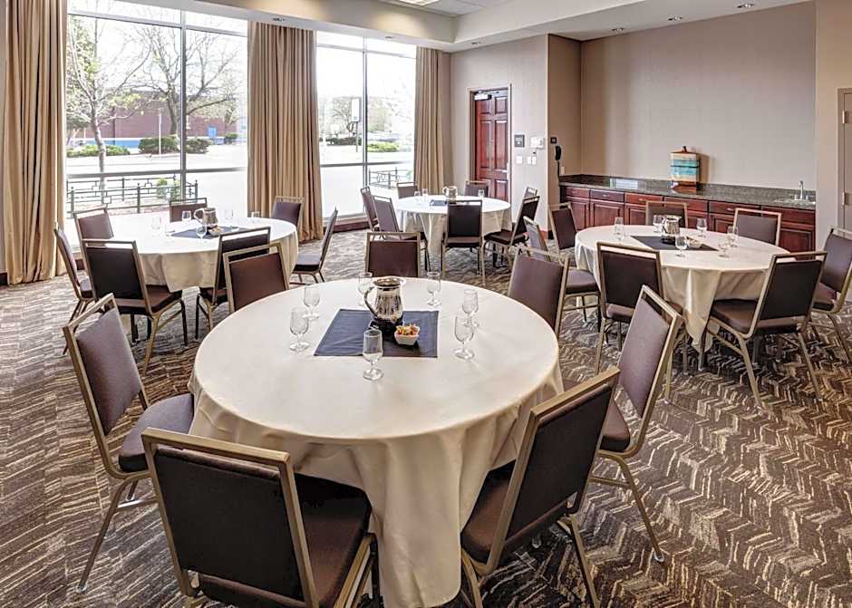 Hampton Inn By Hilton & Suites Boise-Downtown