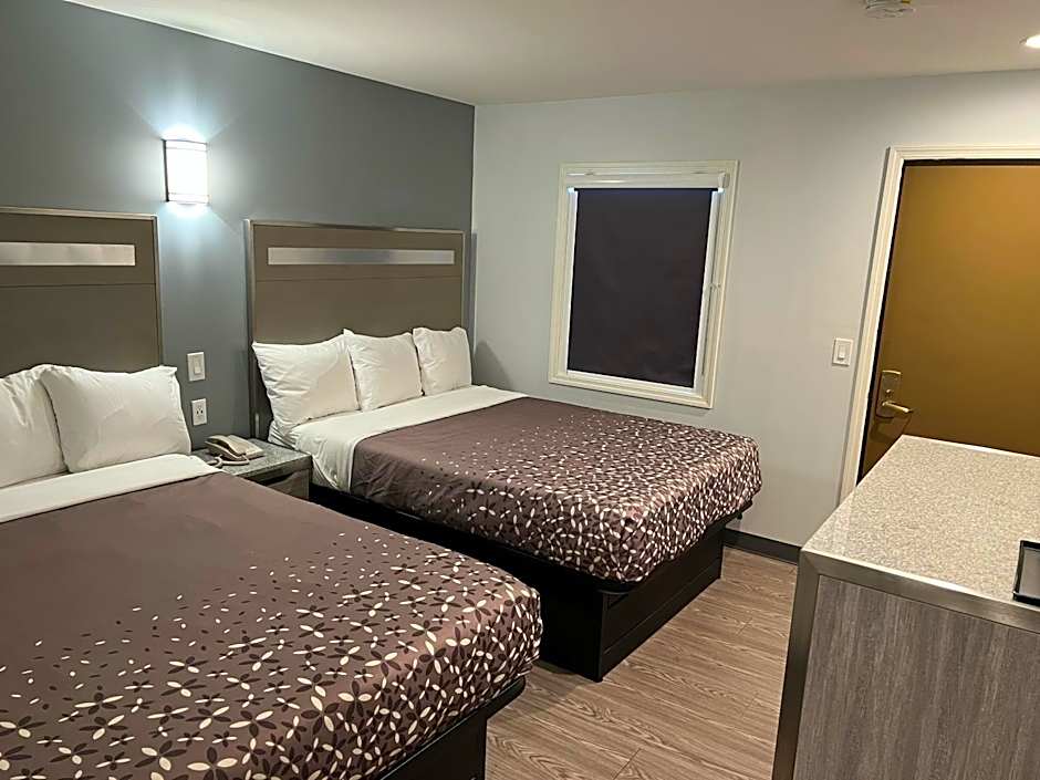 112 Motel