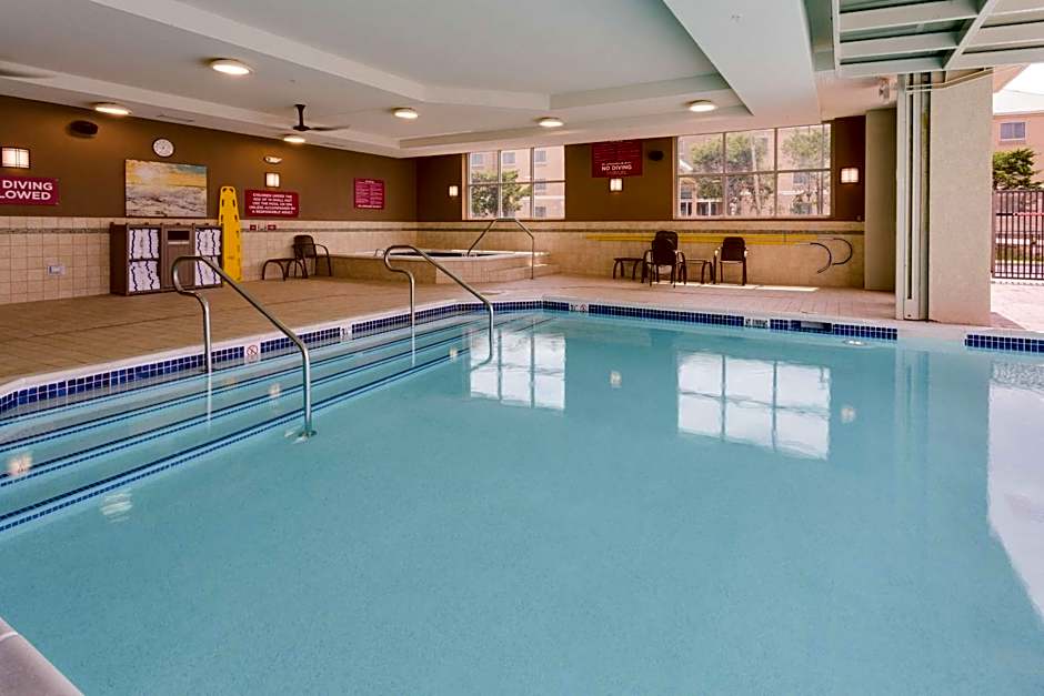 Drury Plaza Hotel Columbia East