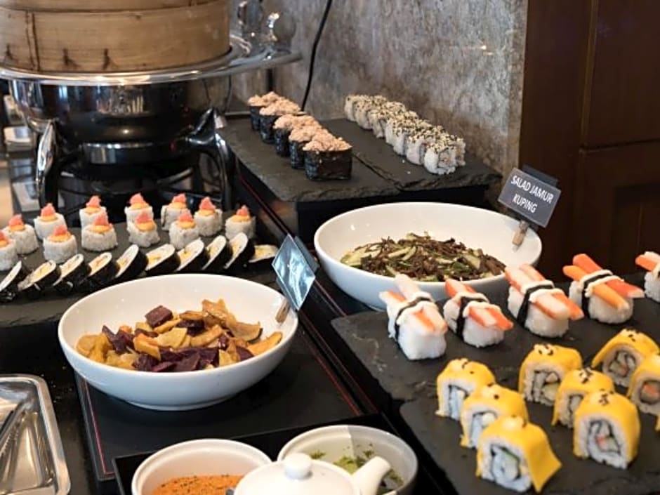 Myko Hotel & Convention Center Makassar