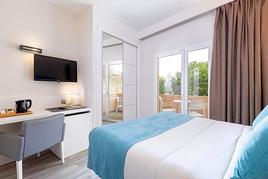 Invisa Hotel Es Pla - Adults Only