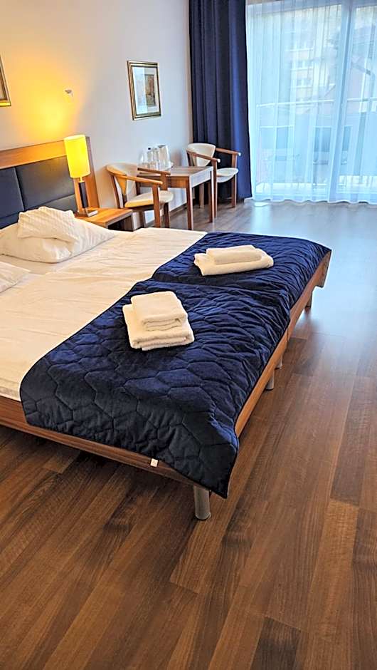 Bursztyn Resort
