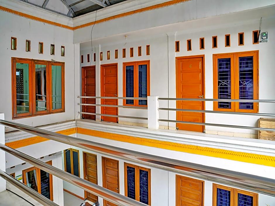 Hotel O Penginapan Hj Lilis Syariah