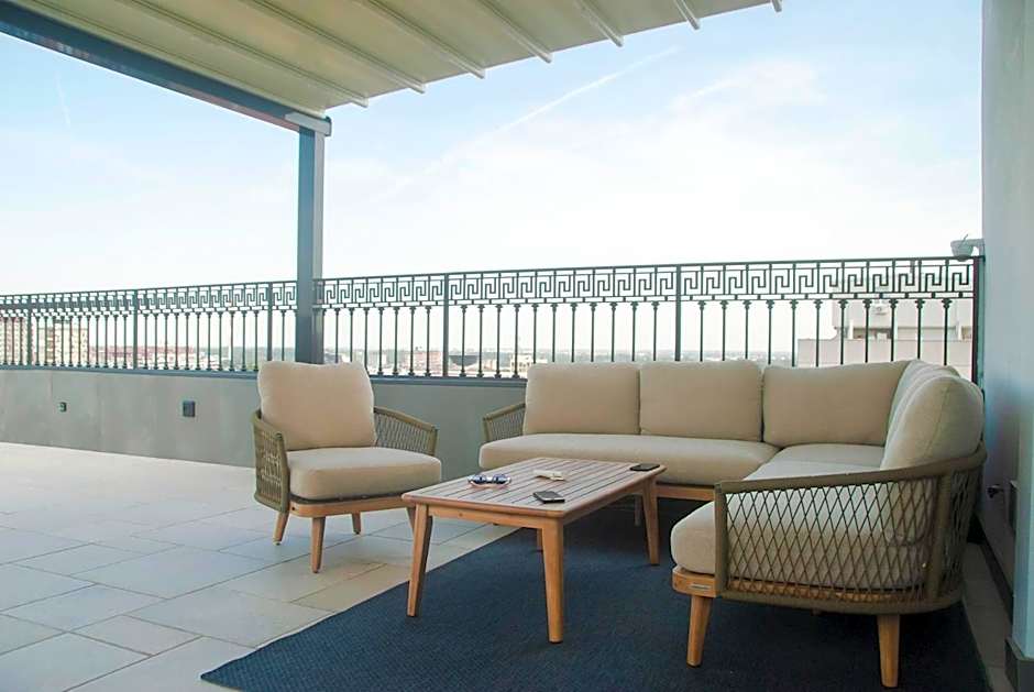 H41 Luxury Suites