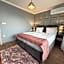 Avenue Aparthotel