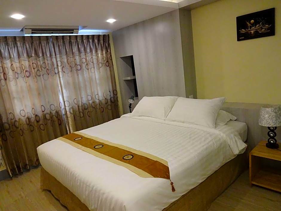 Hotel Mila Noa